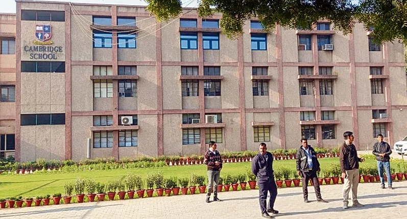 VPN, proxy servers are complicating the investigation of fake bomb threats: Delhi Police