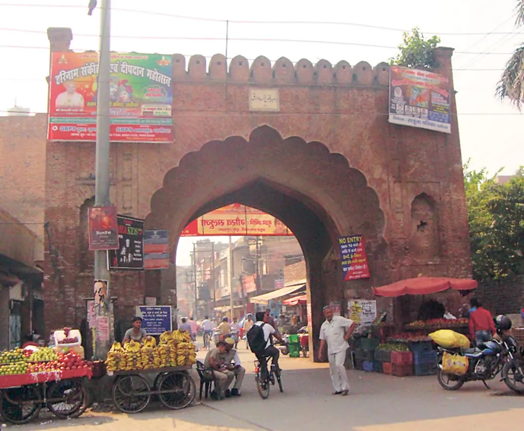 Salarjung Gate built in the memory of a dear friend