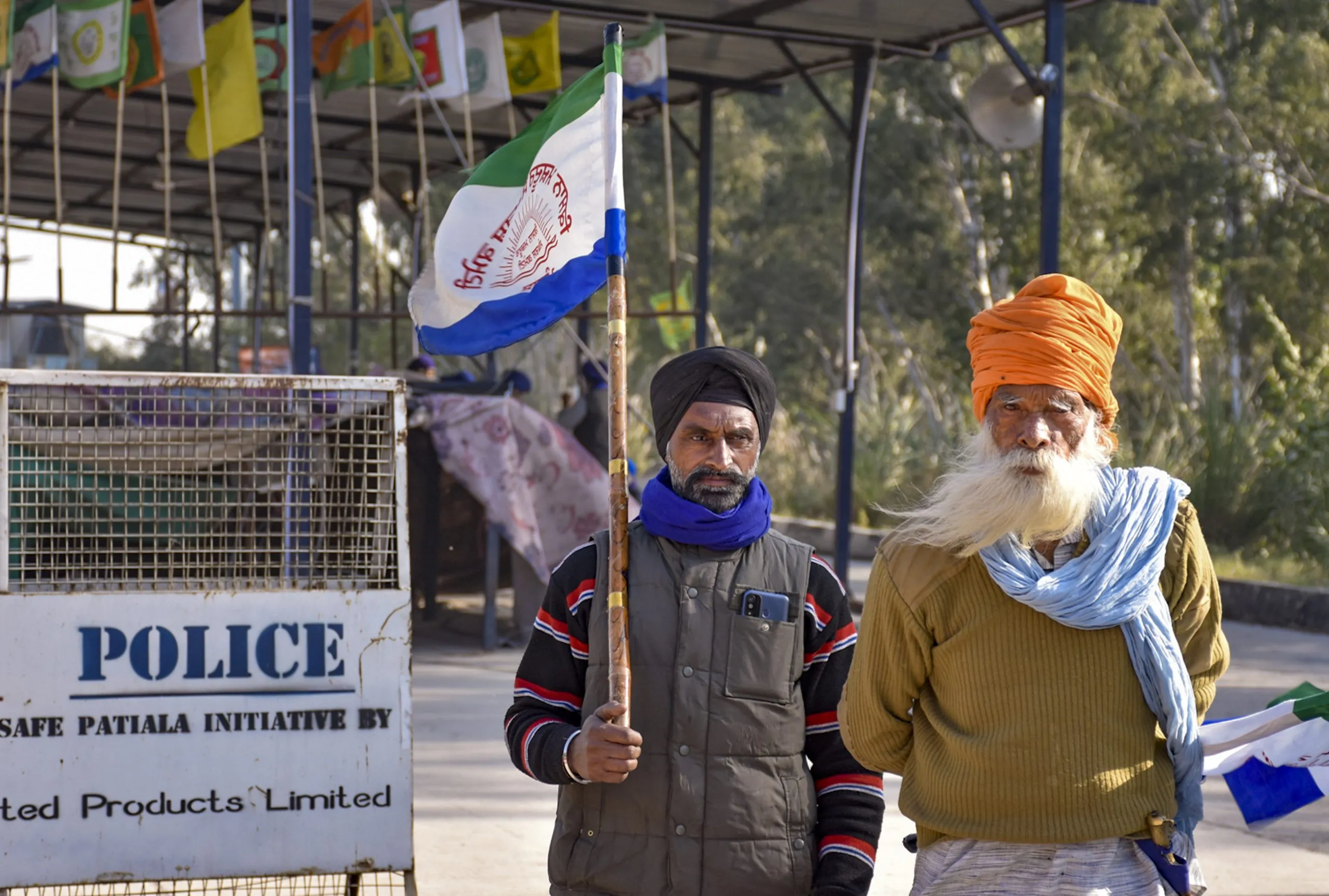 Farmer Protest: Mobile internet, SMS services suspended in 12 villages before Kisan March