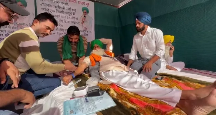Dallewal: Jagjit Singh Dallewal, who was on death fast, lost 8 kg