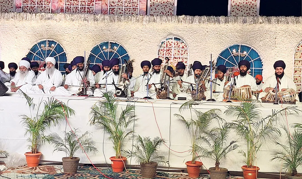 Kirtan Durbar on the first day of Thanksgiving