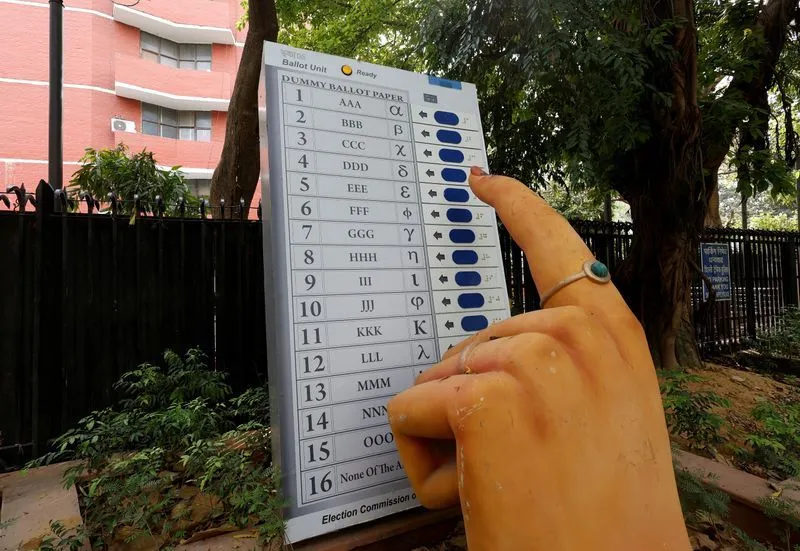 Delhi Assembly Elections: The Election Commission of India will announce the election program at 2 pm