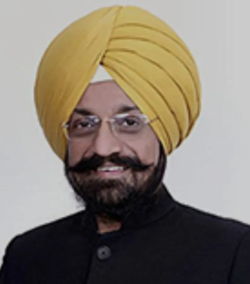 Additional Chartersis of GNDUs Dr. Karamjit Singh met Dr. Karash Singh