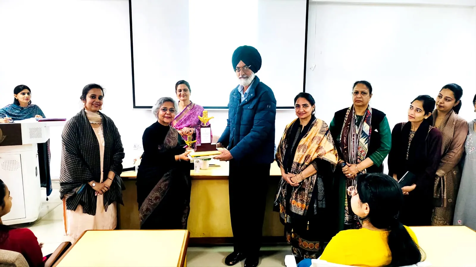 Dedicated events to women’s day